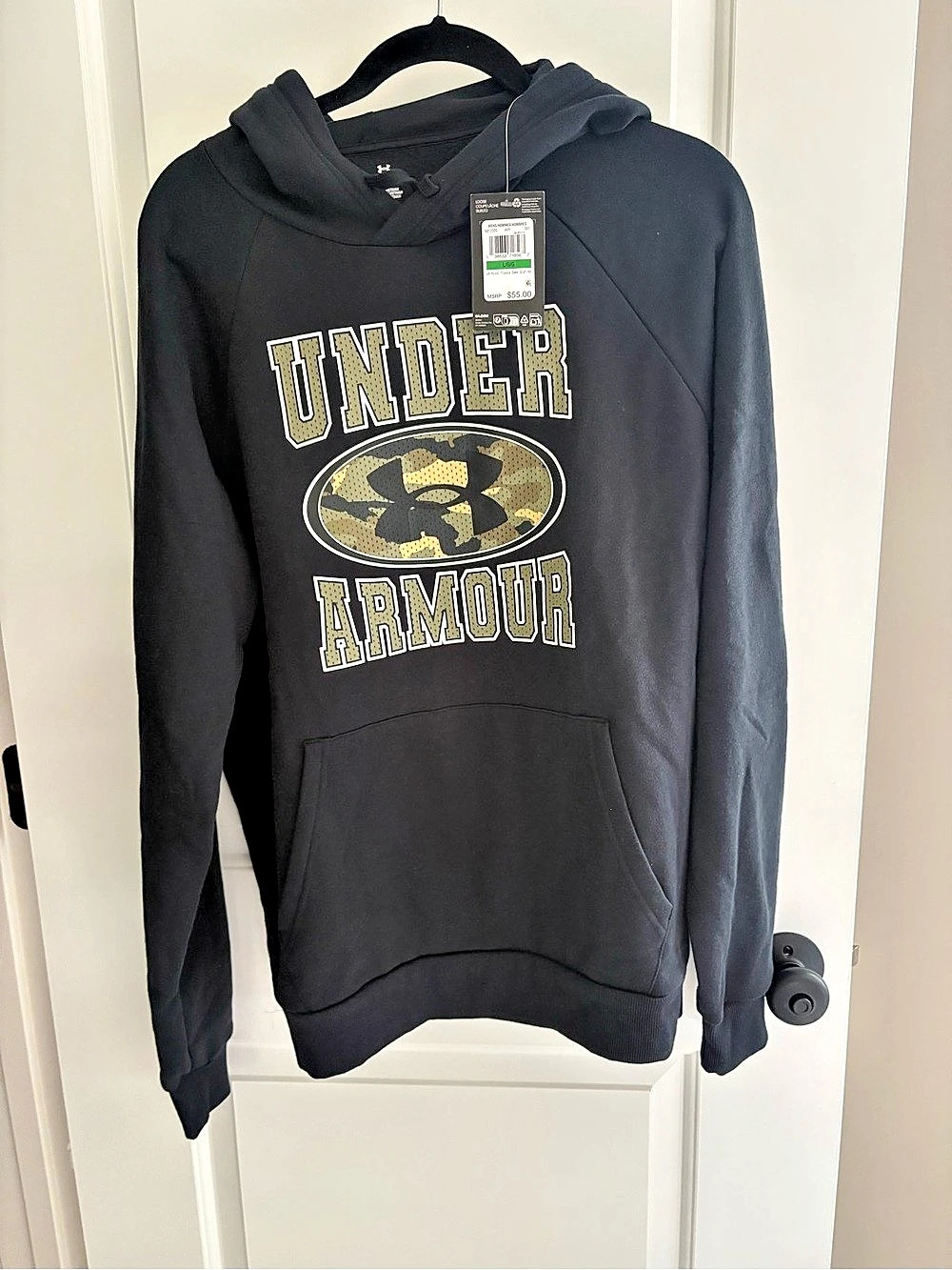 Under Armour Camouflage Hoodie Black Sweatshirt Size Large NWT
